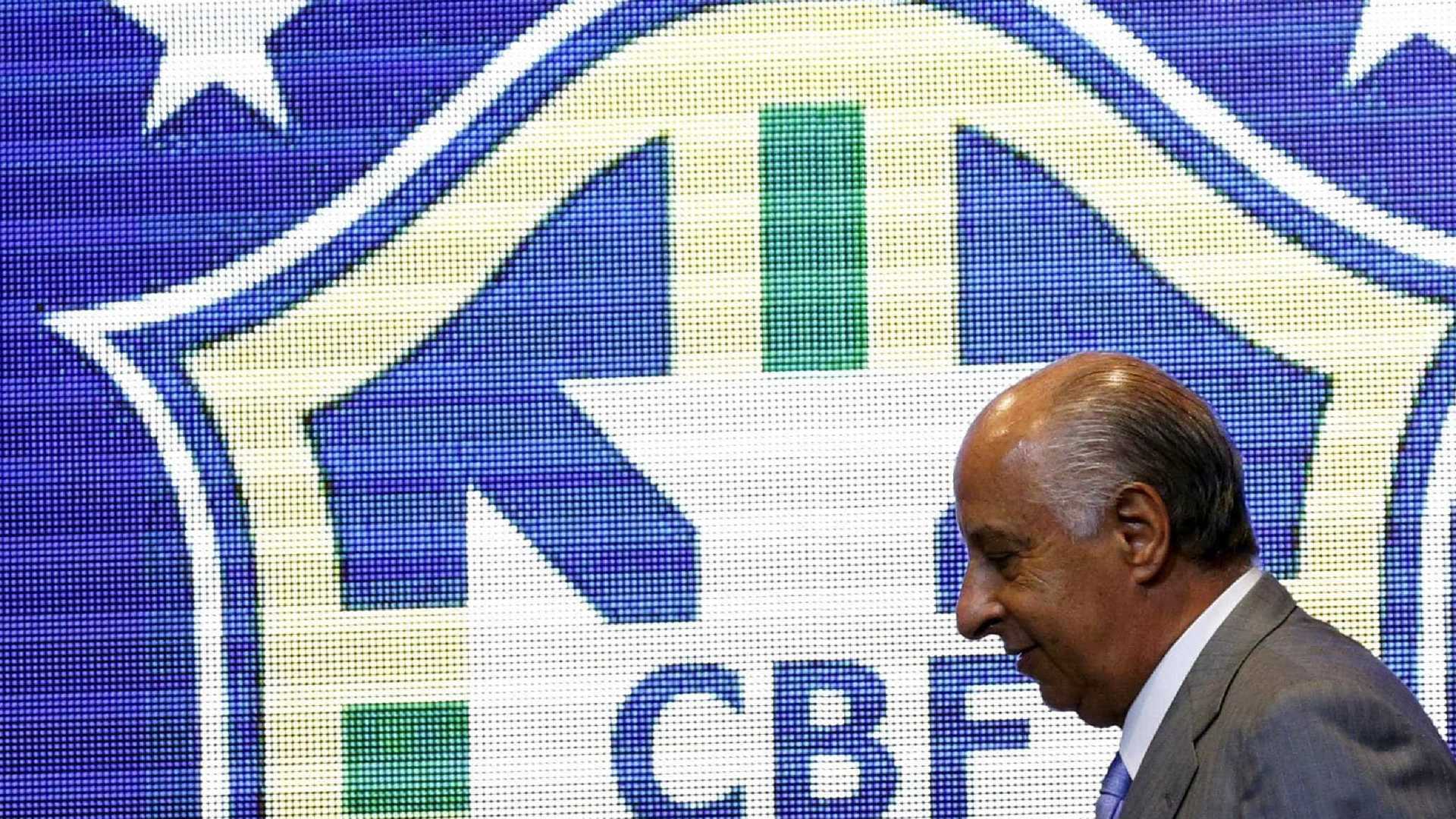 Banido pela Fifa, Del Nero mantém poder na CBF com sucessor