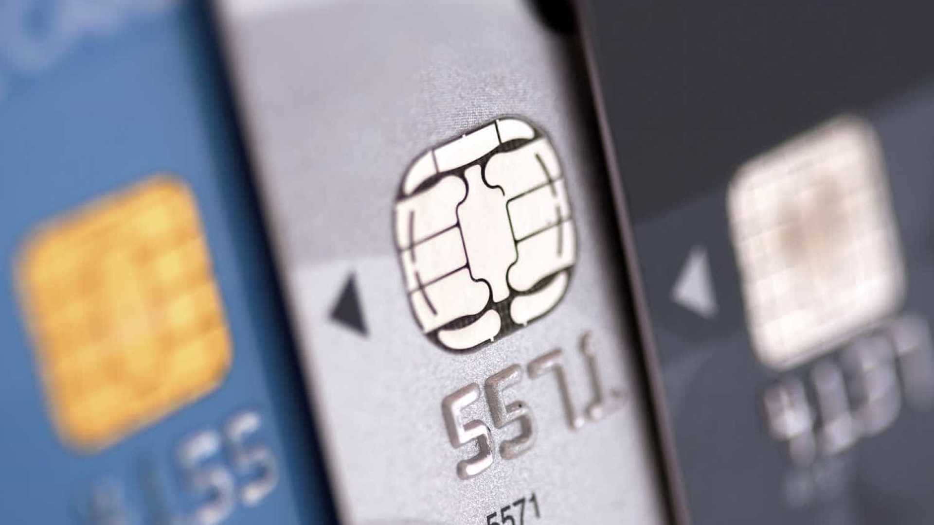 Juros de cartões de loja podem chegar em até 875% ao ano