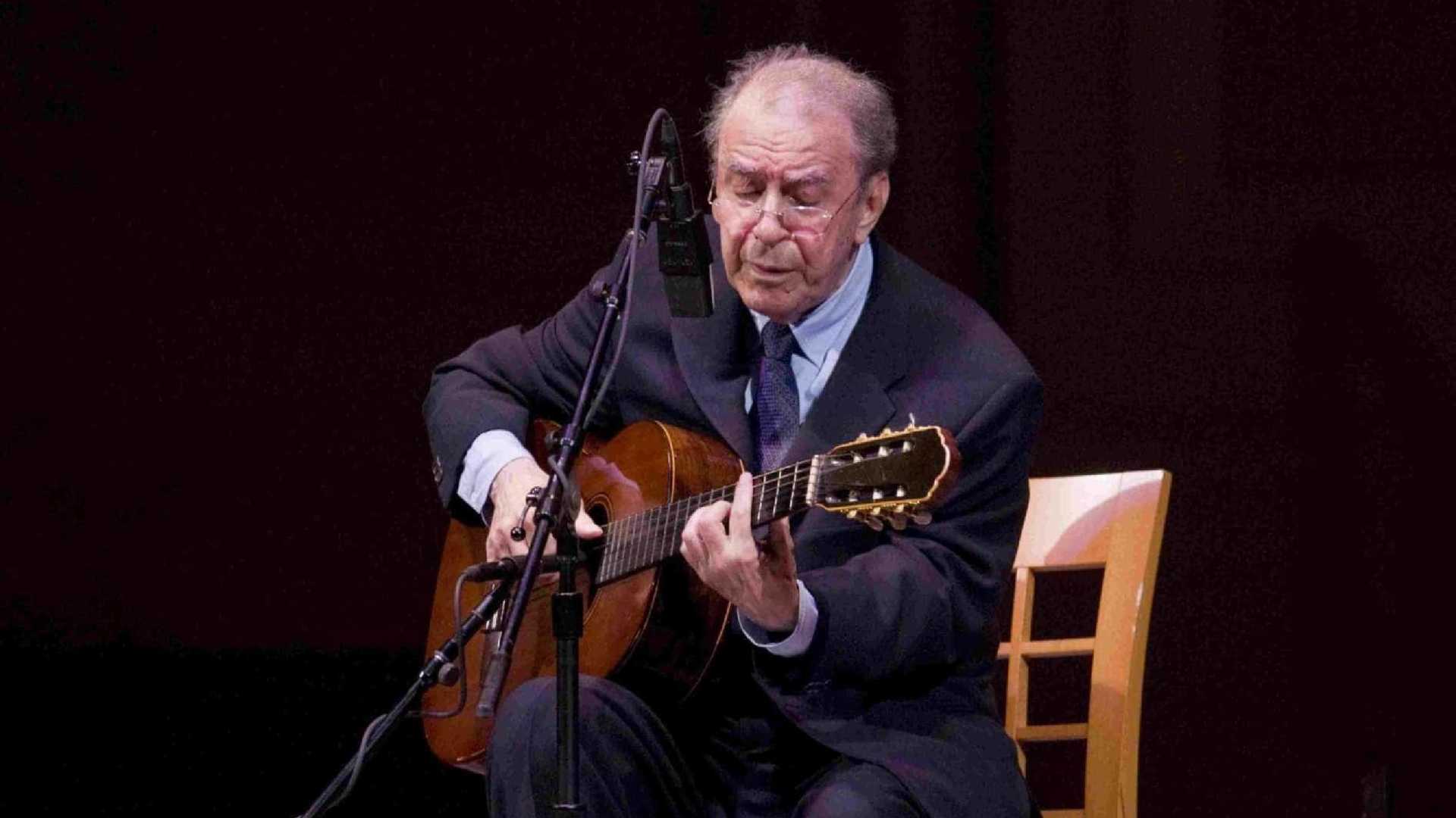 Ex-empresário: Trabalhar com João Gilberto é um tormento, mas fabuloso
