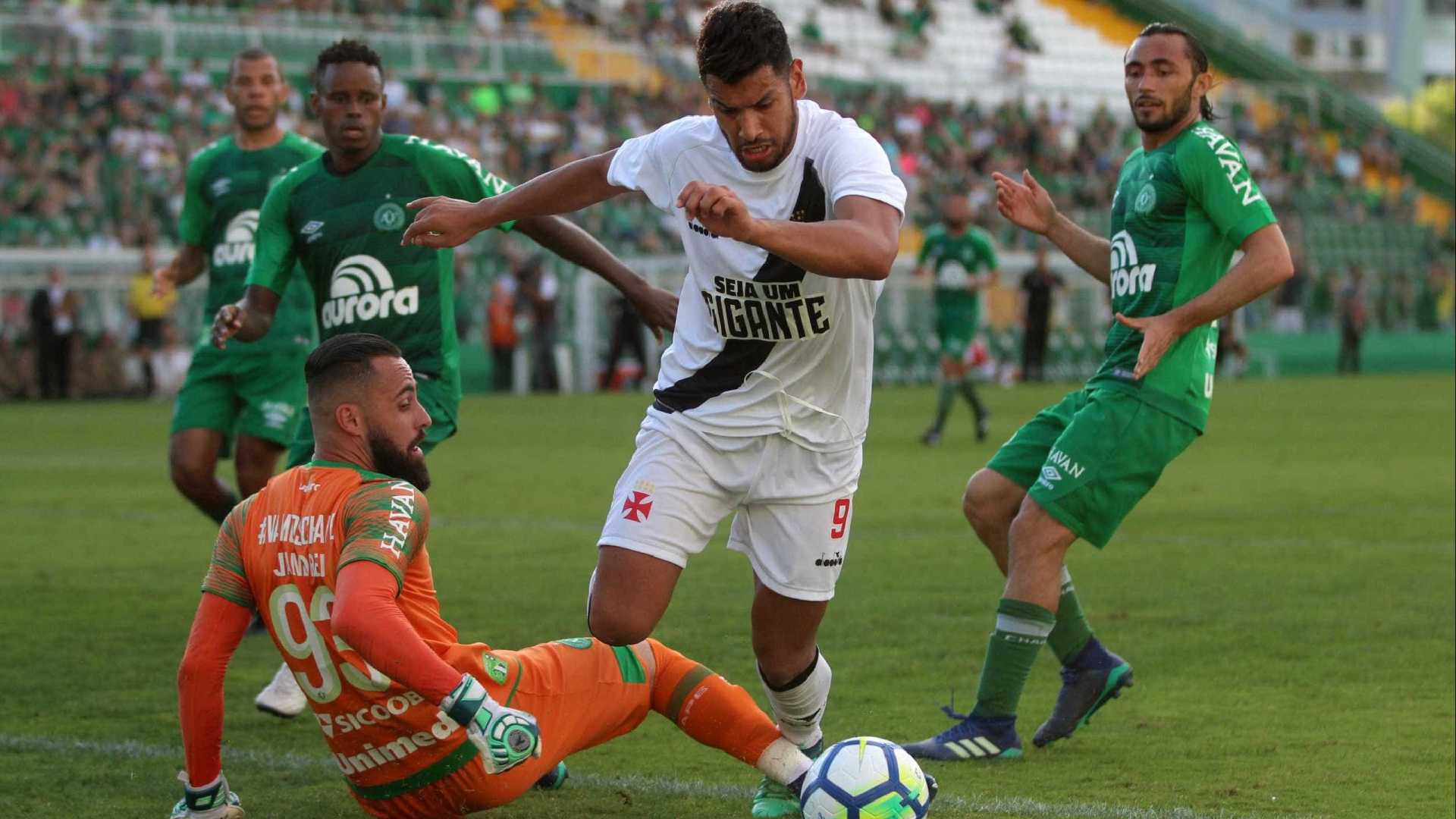 Vasco e Chapecoense empatam na Arena Condá: 1 a 1