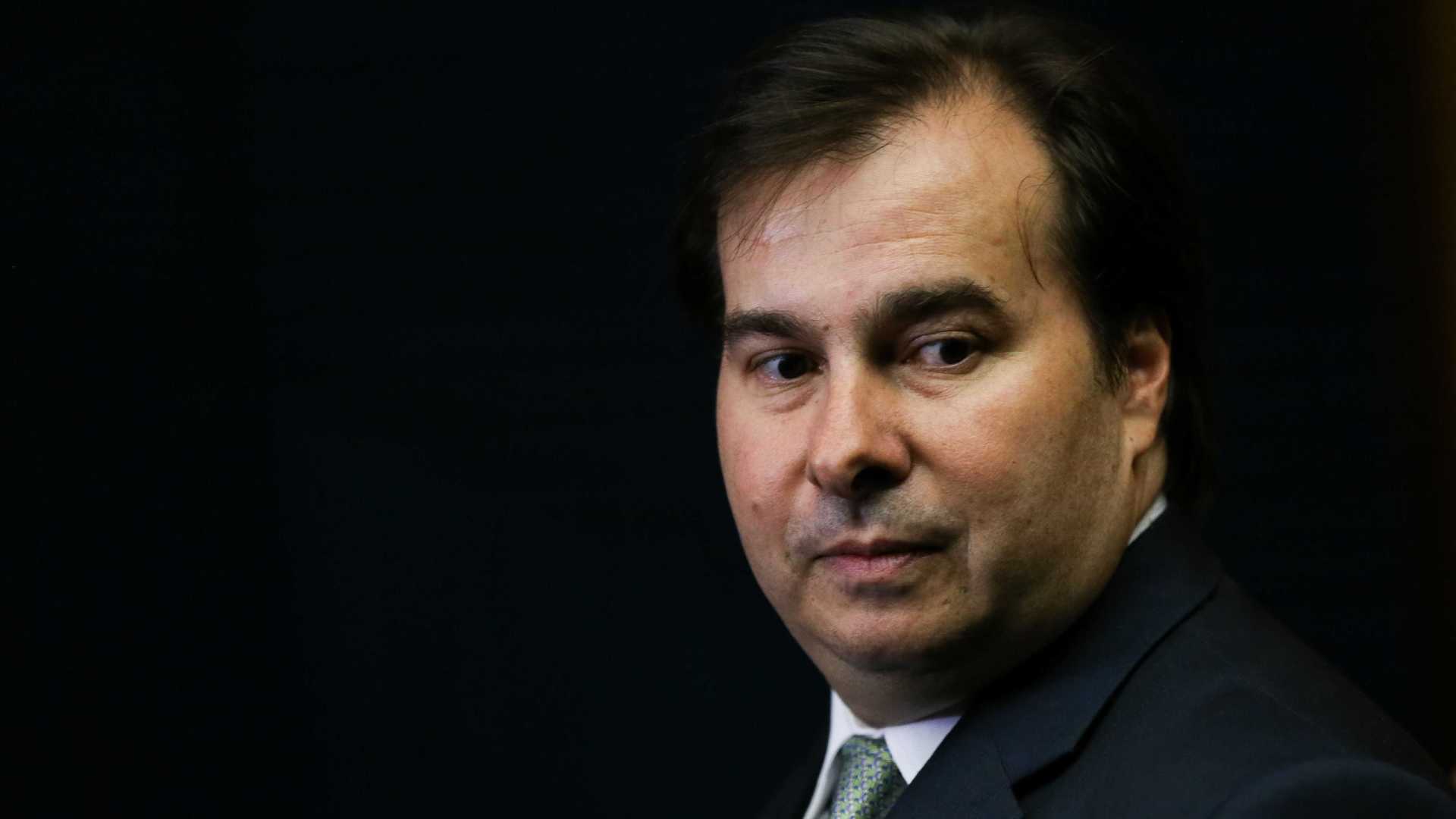 Maia encerra sessão da Câmara sem votar cadastro positivo