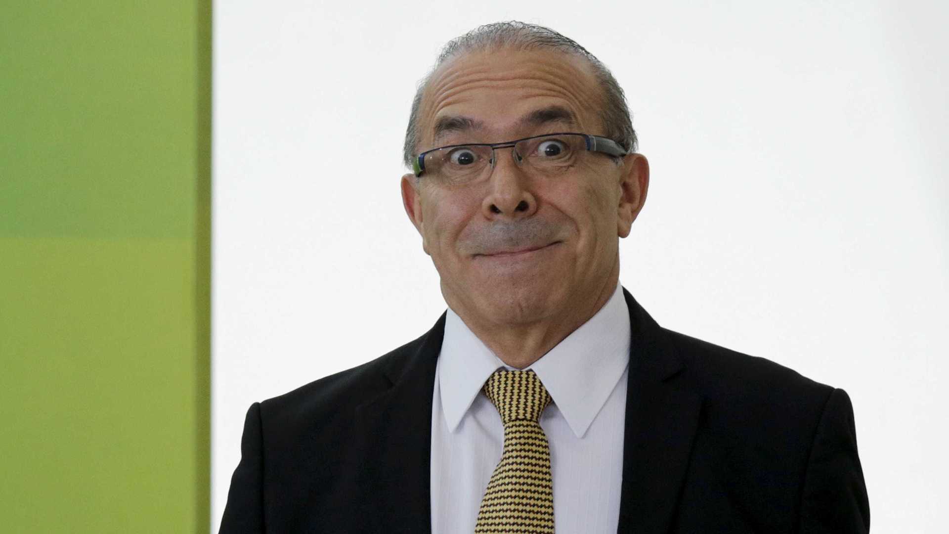 Governo vai editar decreto para regulamentar nova lei trabalhista