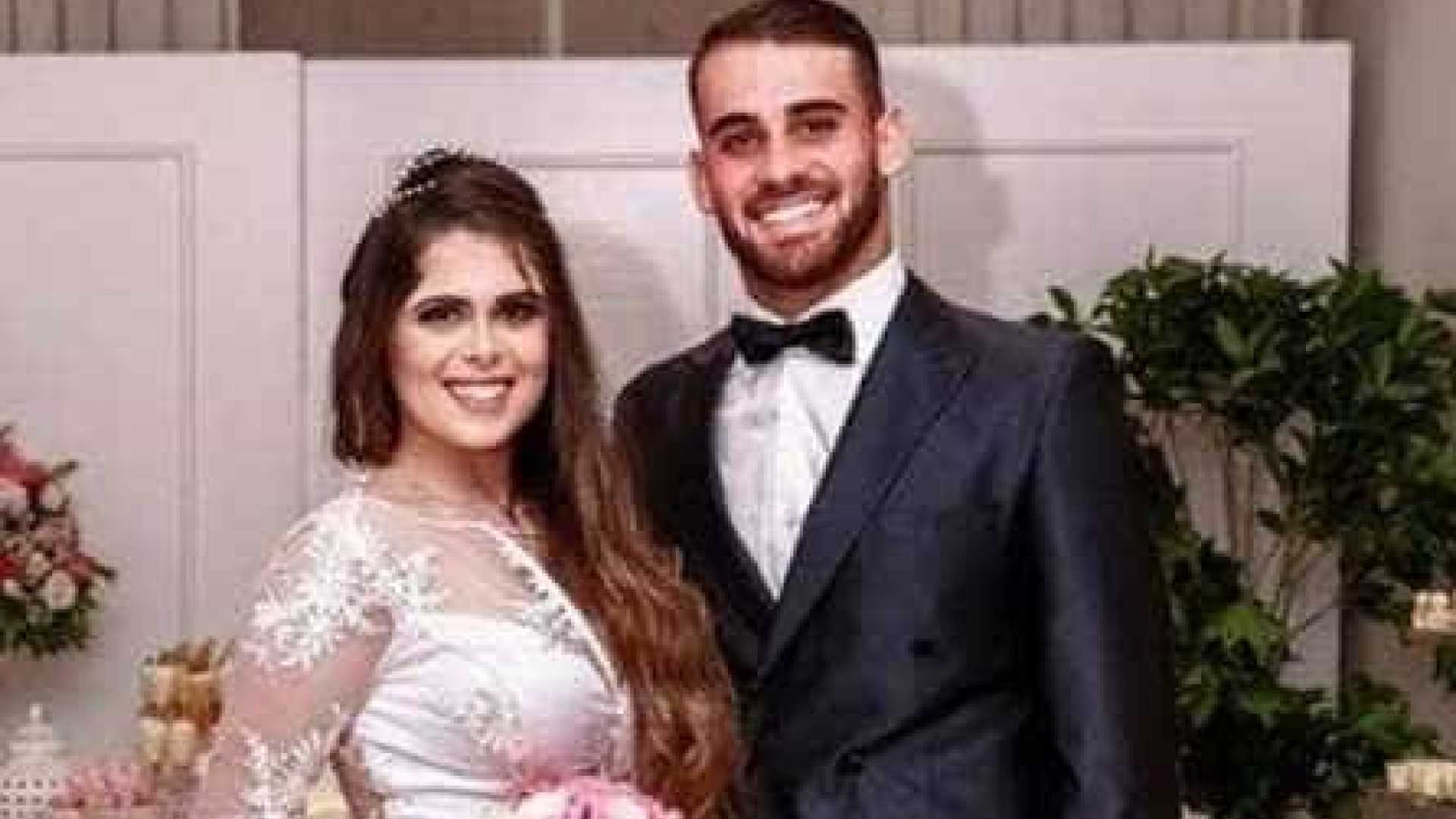 Felipe Vizeu, do Flamengo, se casa no Rio