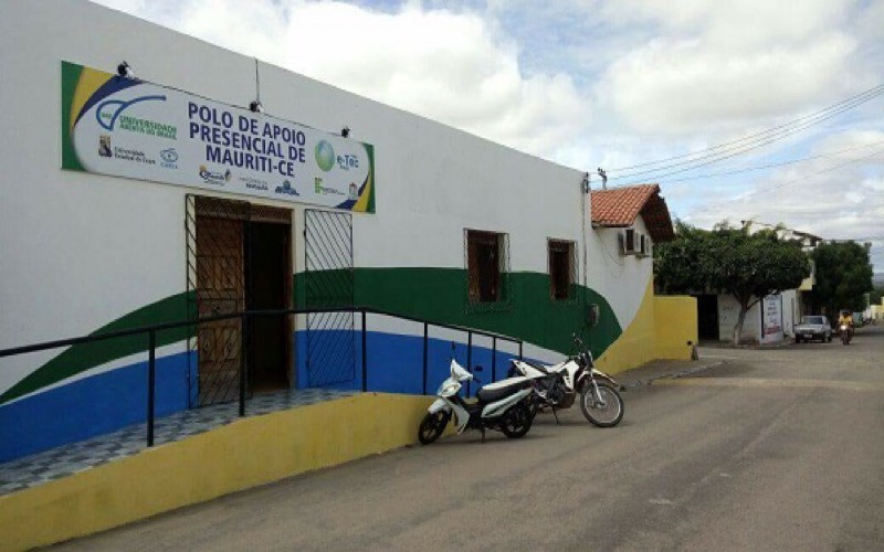UAB MAURITI: Polo de Mauriti é destaque na em educação superior do estado