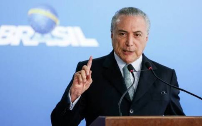 Temer diz que governo acionou forças federais para desbloquear estradas
