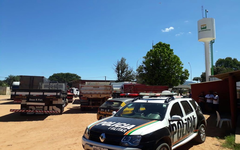 Maior empresa de Petróleo da Região do Cariri está interditada por caminhoneiros