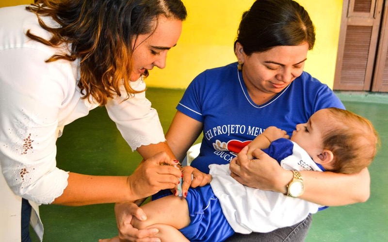 Saúde do Crato leva vacinação contra a influenza para o Projeto Menino Jesus