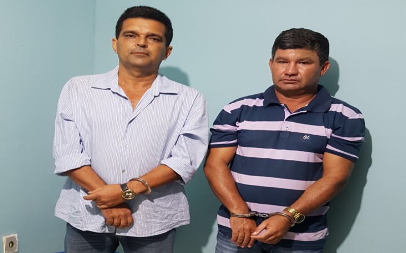 Dupla indo para o Maranhão é presa com arma de fogo em Salitre-CE
