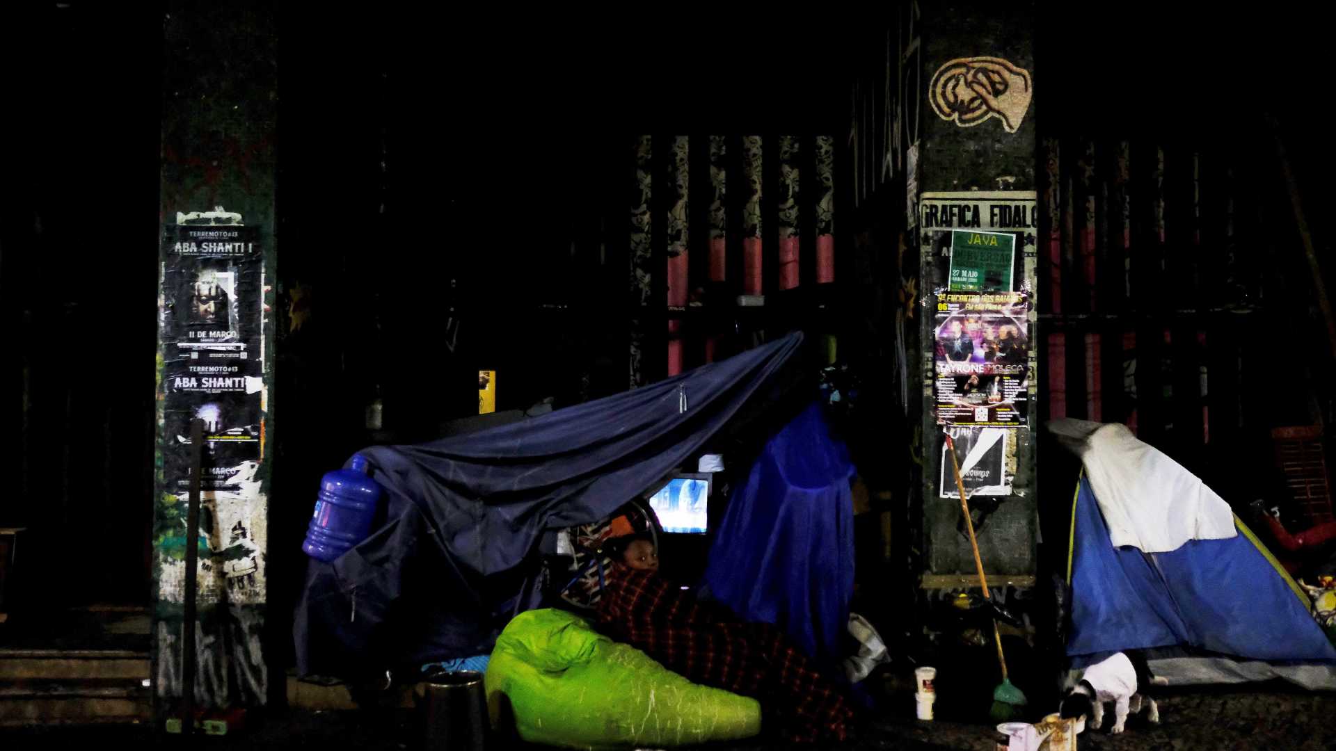 Prefeitura diz ter oferecido teto a morador de rua achado morto em SP