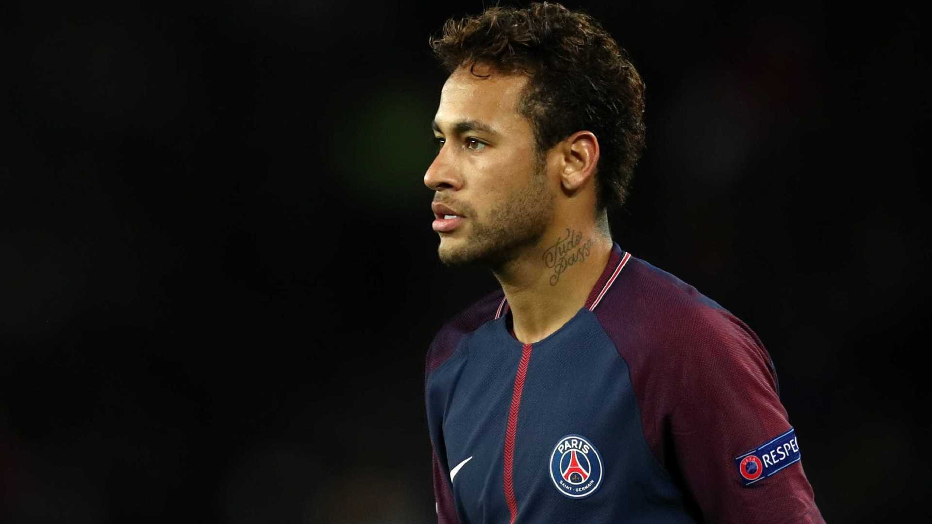 Neymar decide ficar no Paris Saint-Germain, diz jornal