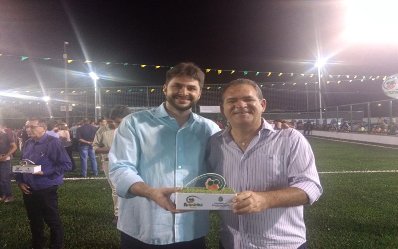 BOA ARTICULAÇÃO: Mano Morais participa de evento em Fortaleza ao lado do governador e políticos do Cariri