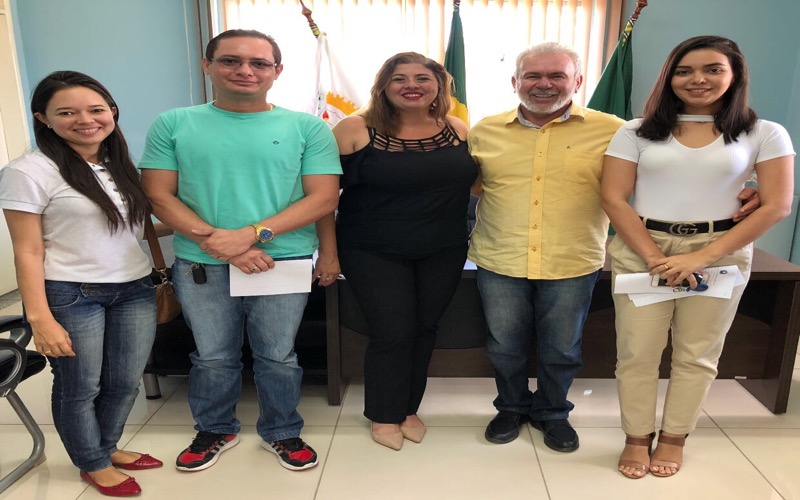 Afonso Sampaio visita Secretaria de Saúde em Nova Olinda-CE