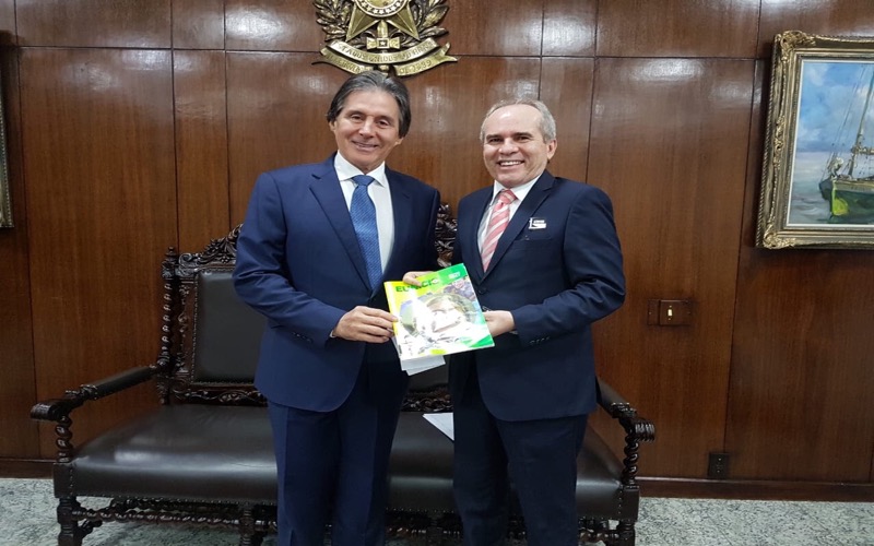 Em encontro com prefeito, Eunício garante R$ 4 milhões para Baturité