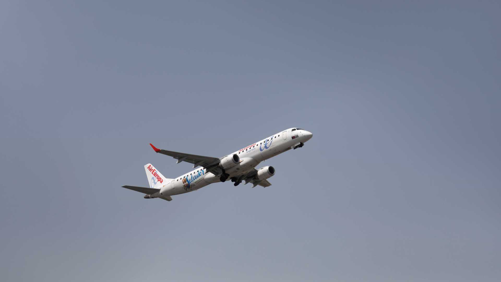 Air Europa inaugura nova rota entre Brasil e Espanha