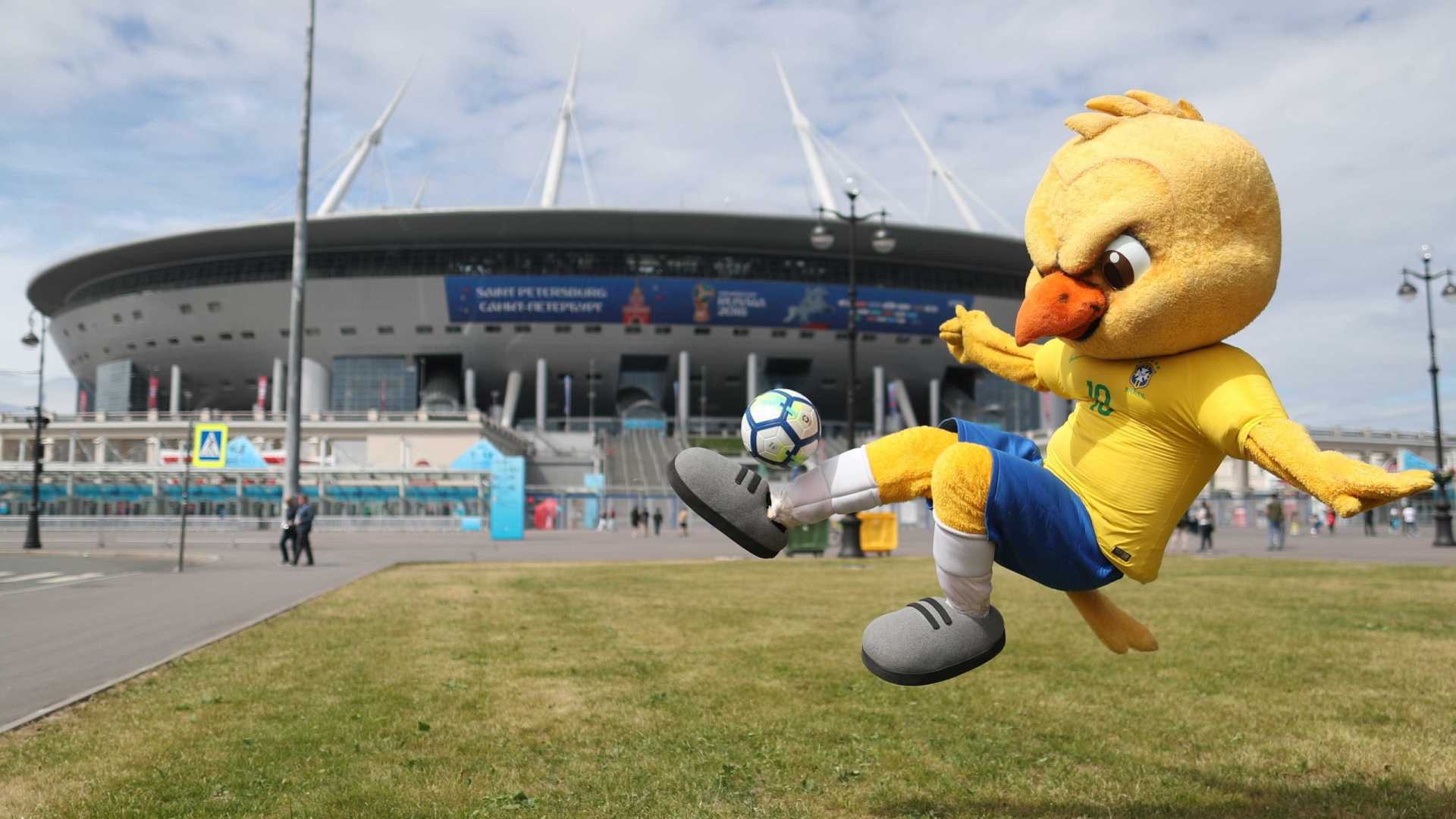 Seleção brasileira já está no Estádio de São Petersburgo; jogo é às 9h