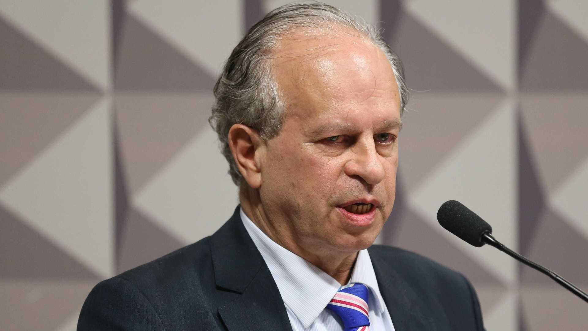 Em livro, ex-ministro conta os bastidores da pátria educadora