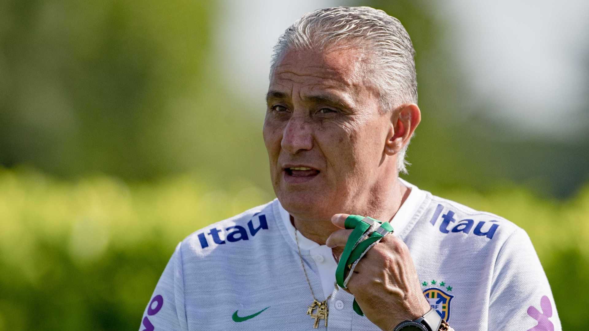 Tite busca ápice na carreira após salvar seleção e cartolas da CBF