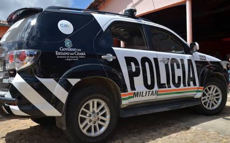Polícia apreende drogas e prende acusado na cidade de Assaré-CE