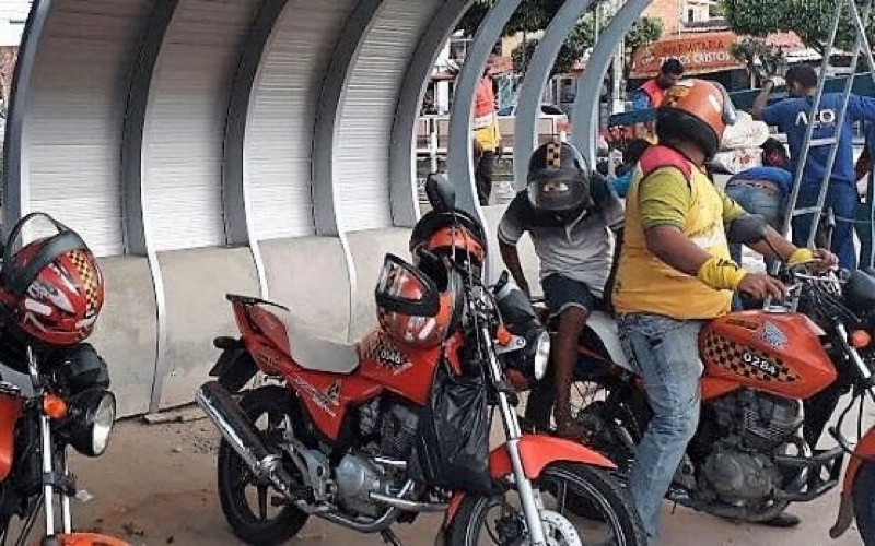 Medida orienta mototaxistas a trabalharem de forma padronizada em Juazeiro do Norte-CE