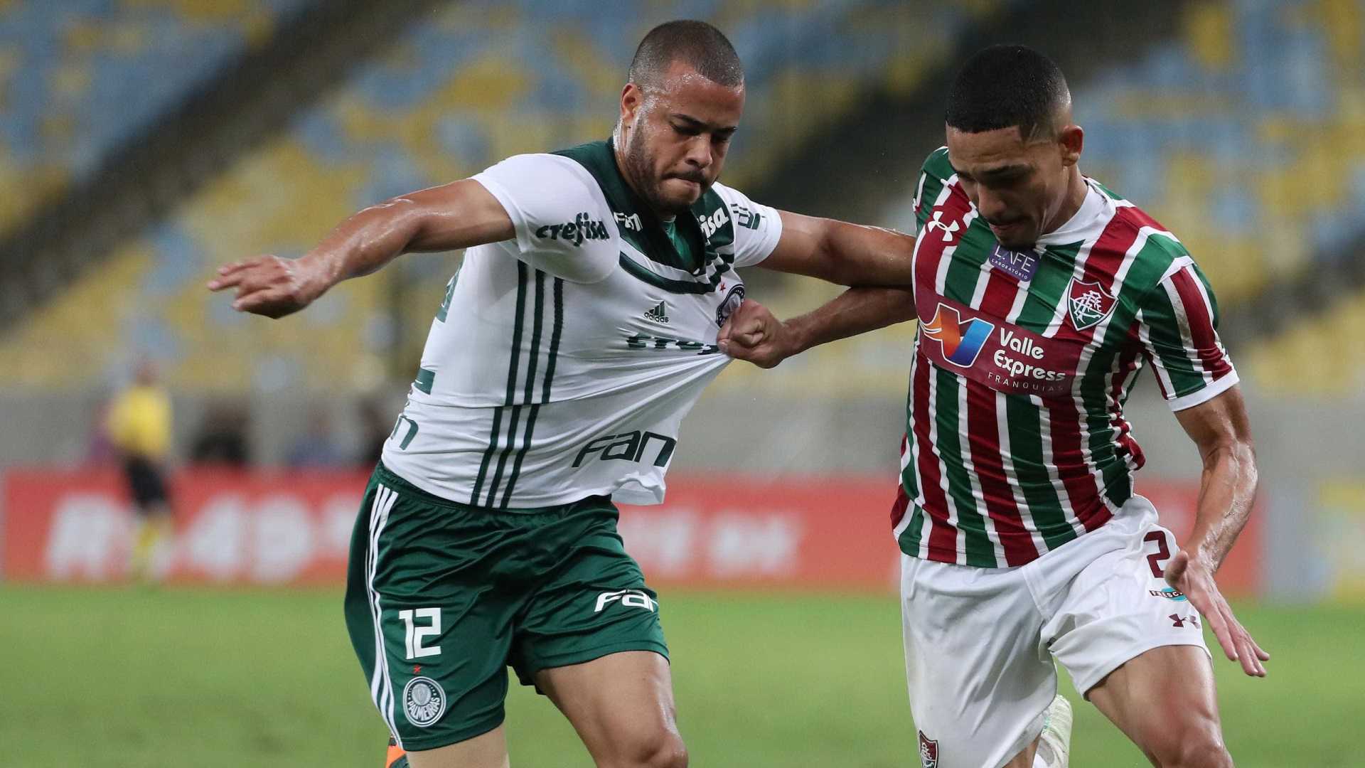 Palmeiras joga mal e perde para o Fluminense