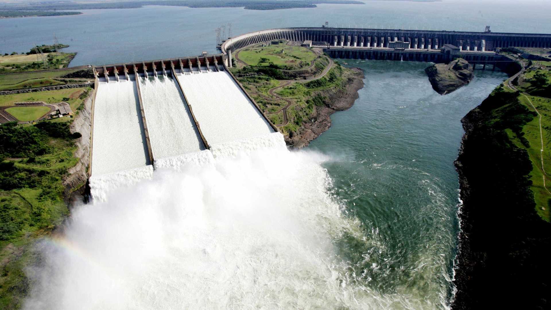 Itaipu fecha semestre com geração de 50,16 milhões de energia