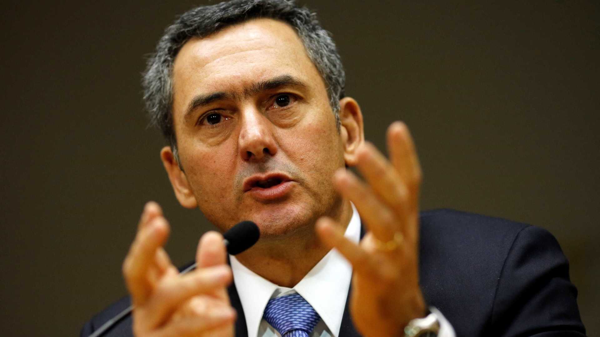 Fazenda precisa de extra para arcar com calote da Venezuela