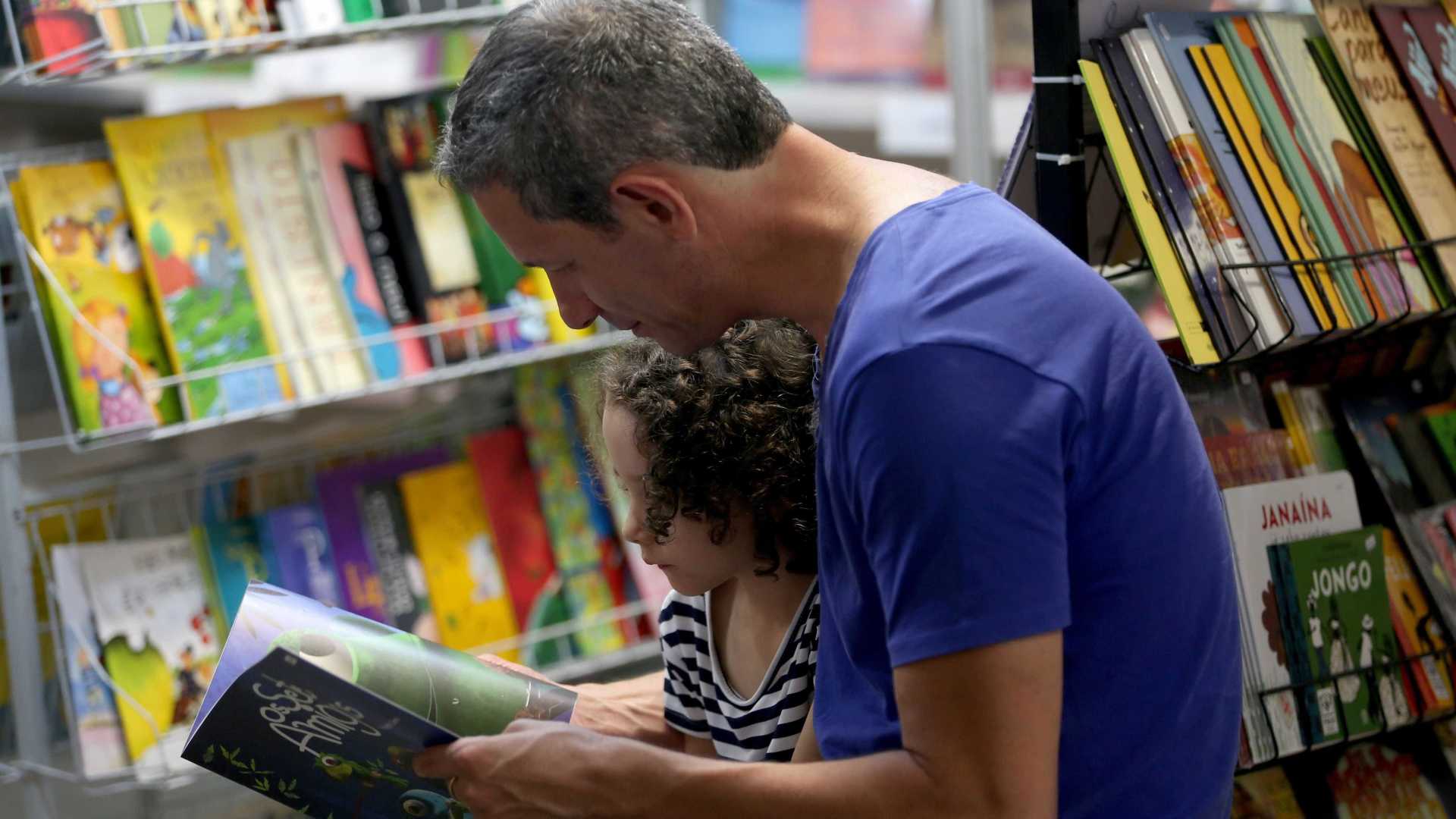 Bienal do Livro começa neste sábado em Brasília