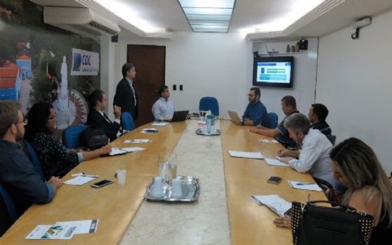 BNDES reconhece avanço econômico em Juazeiro do Norte e apresenta linhas de crédito