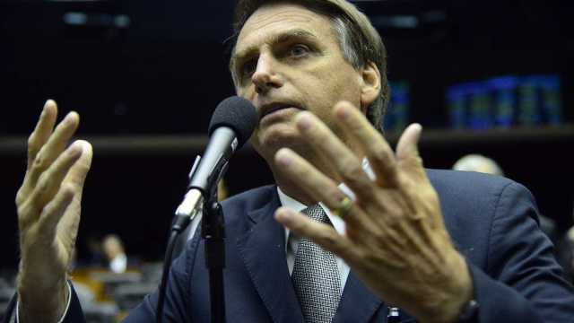 Bolsonaro diz que cometeu ato falho e que jamais pensou em sair da ONU