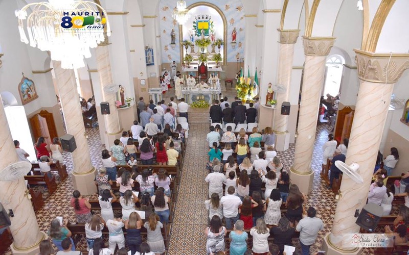 Civismo e religiosidade marcaram dia do município de Mauriti-CE