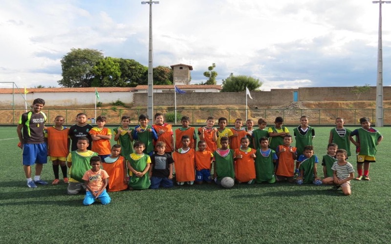 Escolinha de Futebol da SEJU Crato retoma suas atividades