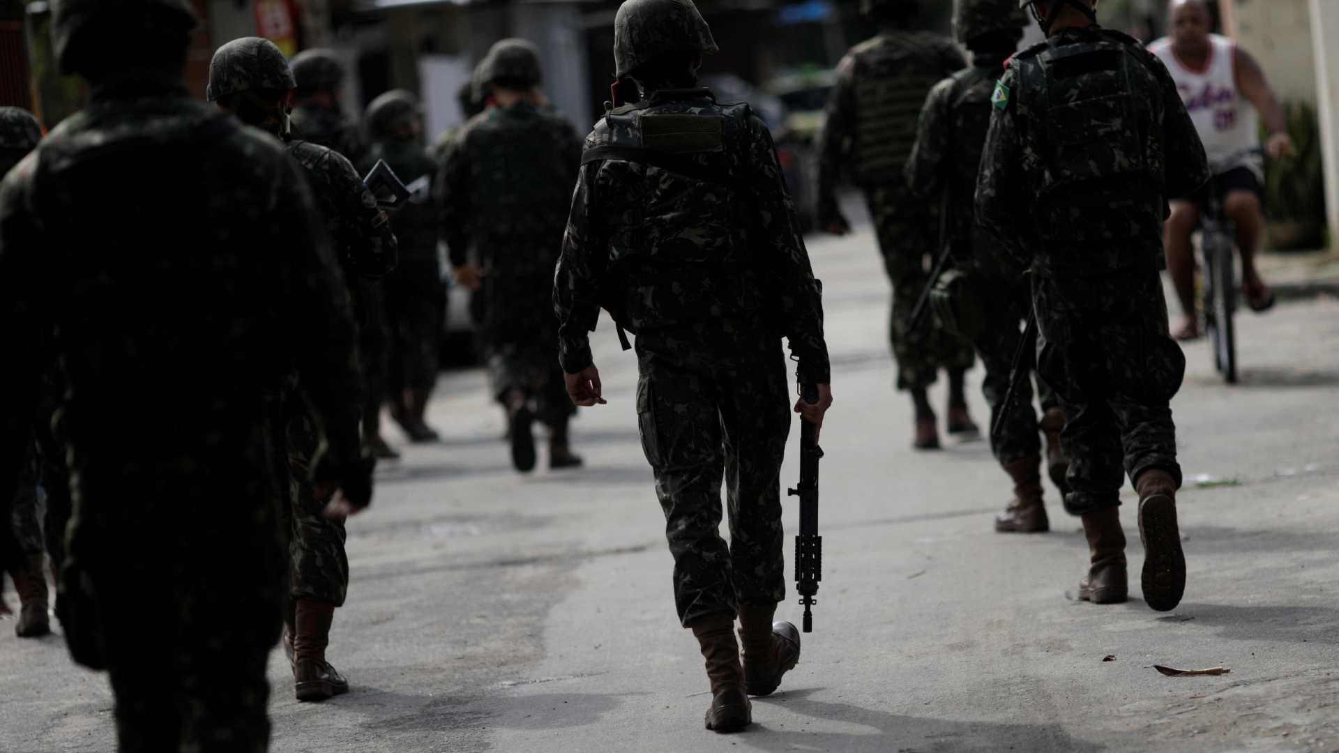 Exército inicia implantação de bases fixas para asfixiar garimpo em RR