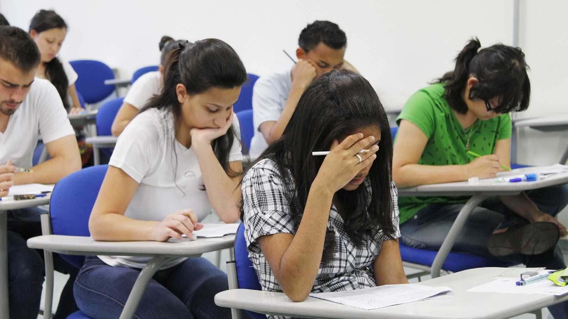 MEC prorroga inscrição para estudantes do Fies no 2º semestre