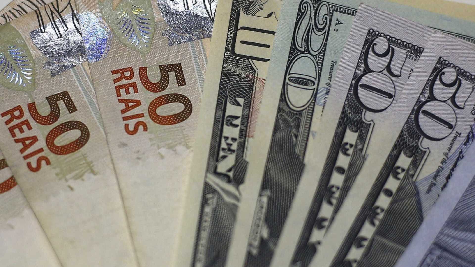 Dólar tem maior cotação em mais de um mês com crise na Turquia