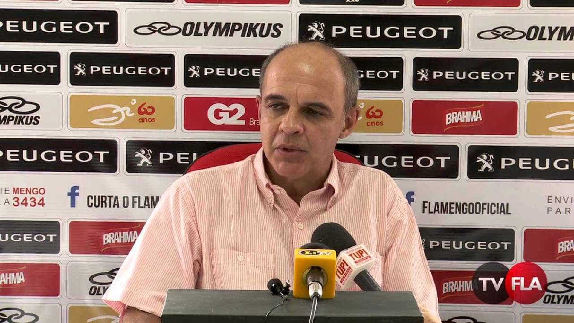 Presidente do Fla promete queixa na CBF contra arbitragem ‘calamitosa’