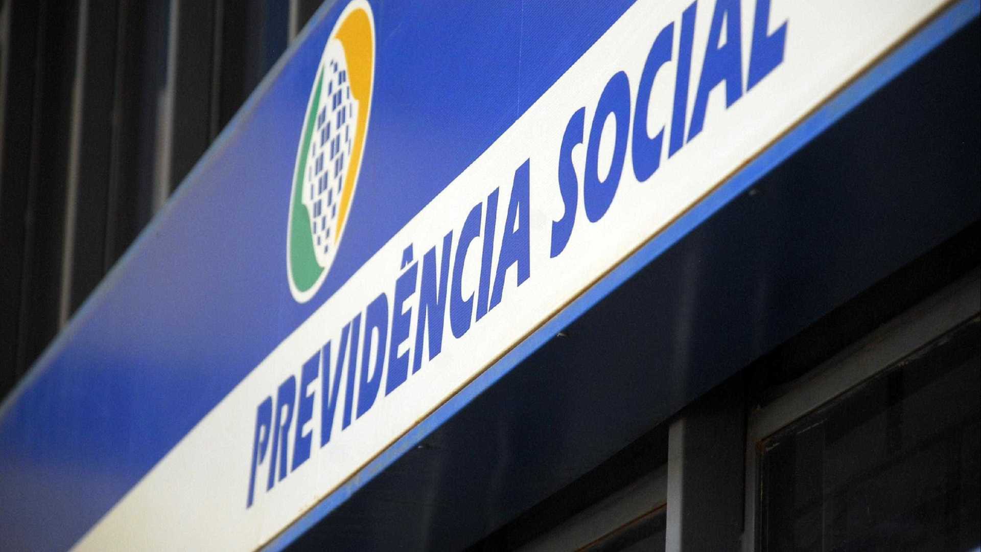 Aposentado pode consultar valor da primeira parcela do 13º nesta sexta