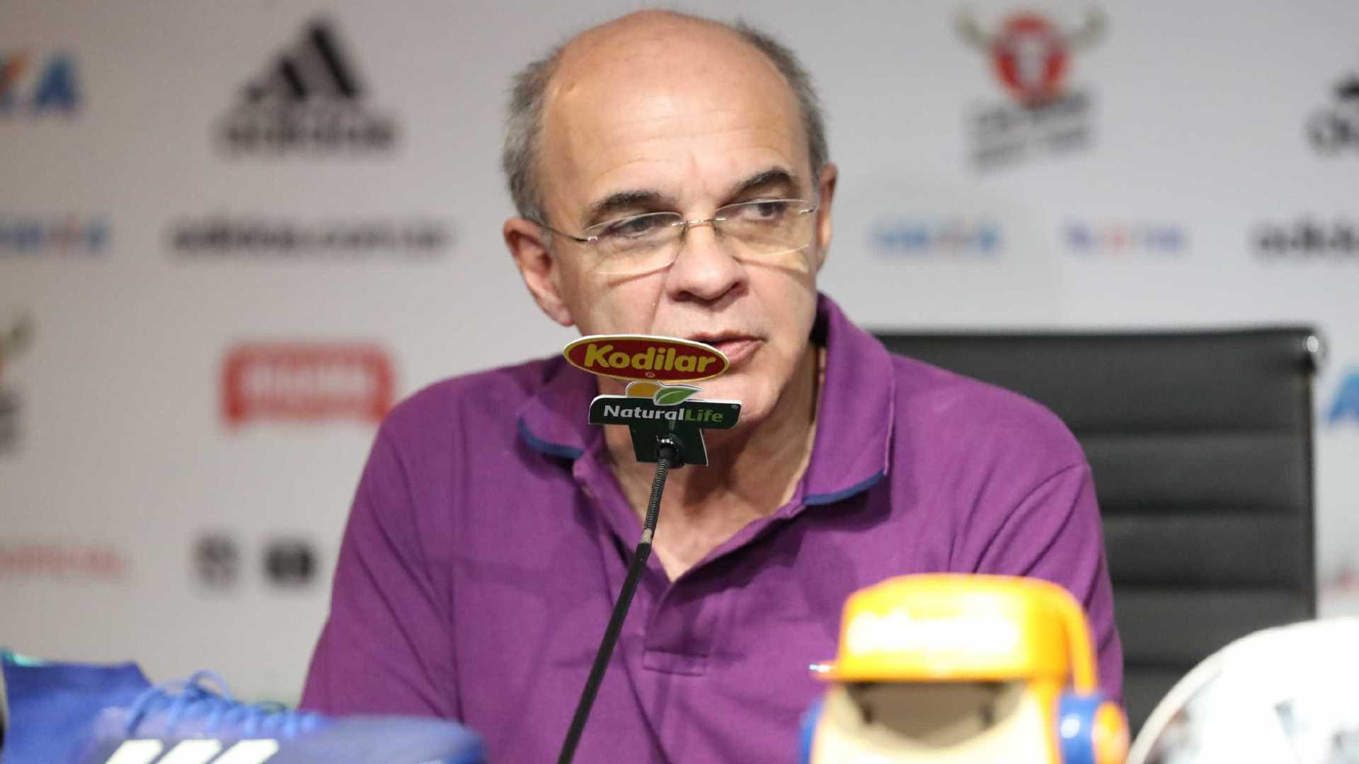Candidato a deputado federal, presidente do Fla pode sofrer impeachment