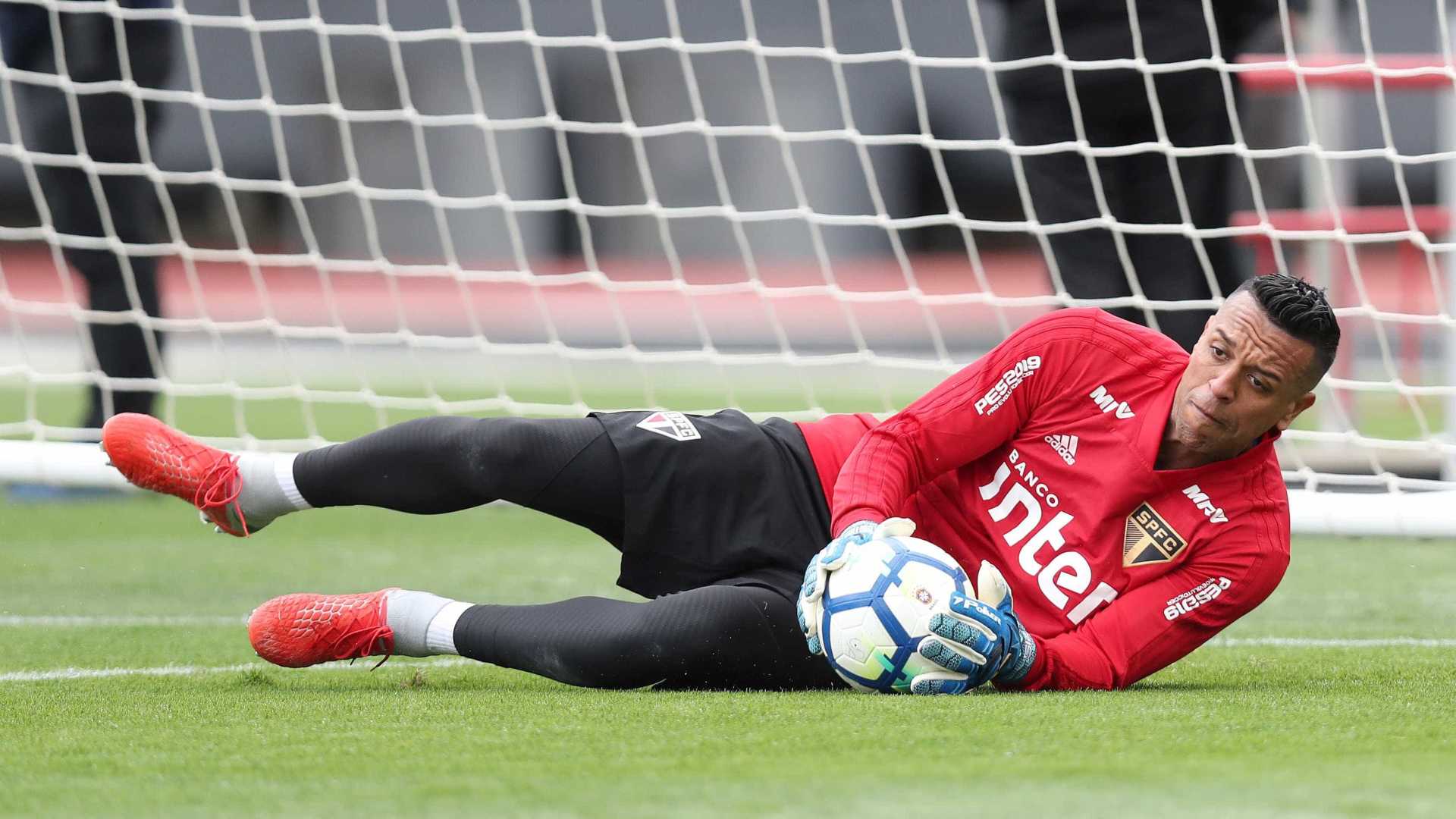 Aguirre defende o goleiro Sidão no São Paulo: ‘Melhor opção que temos’