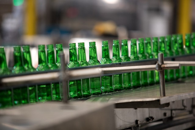 Ambev prorroga inscrições para programa de trainee que oferece salário de até R$ 6,4 mil