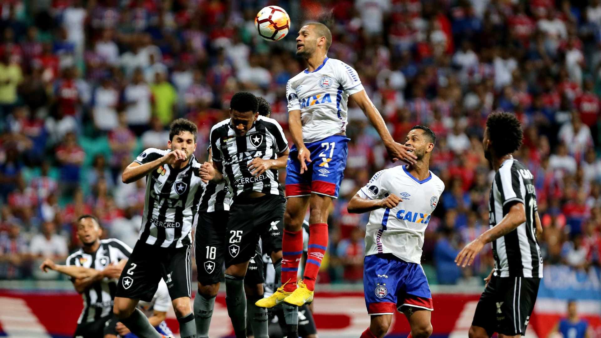 Bahia vence Botafogo e abre vantagem na Sul-Americana