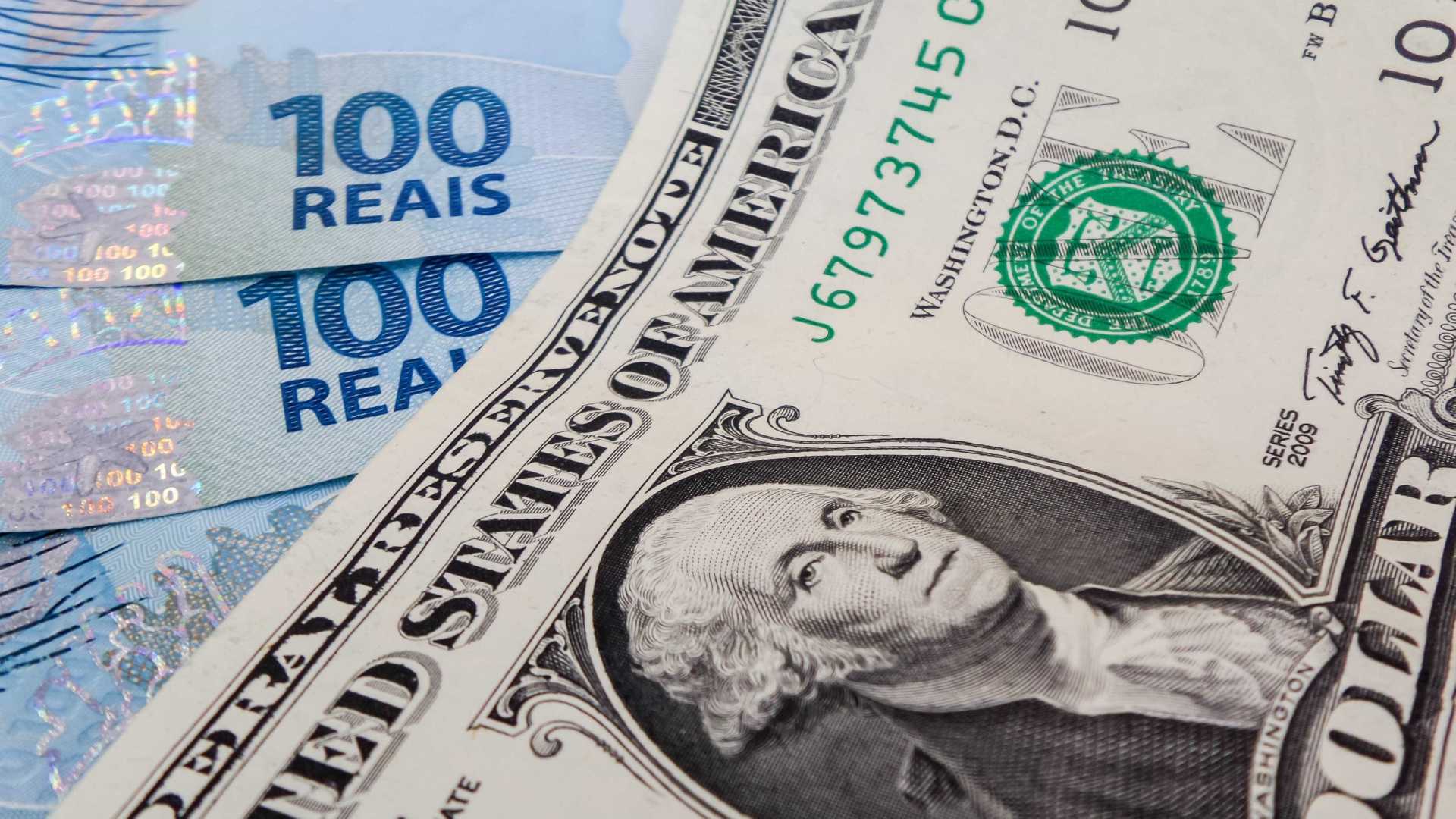 Dólar fecha a R$ 4,19 e atinge valor histórico em relação ao real