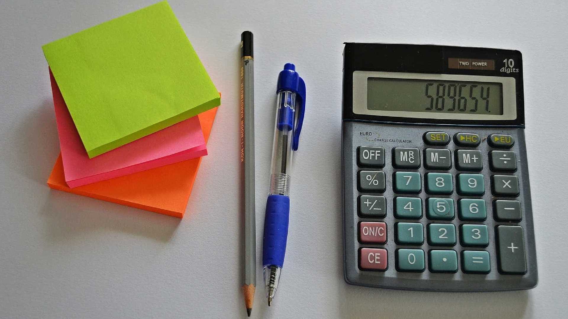 País deve seguir tendência global de cortar impostos, diz Guardia