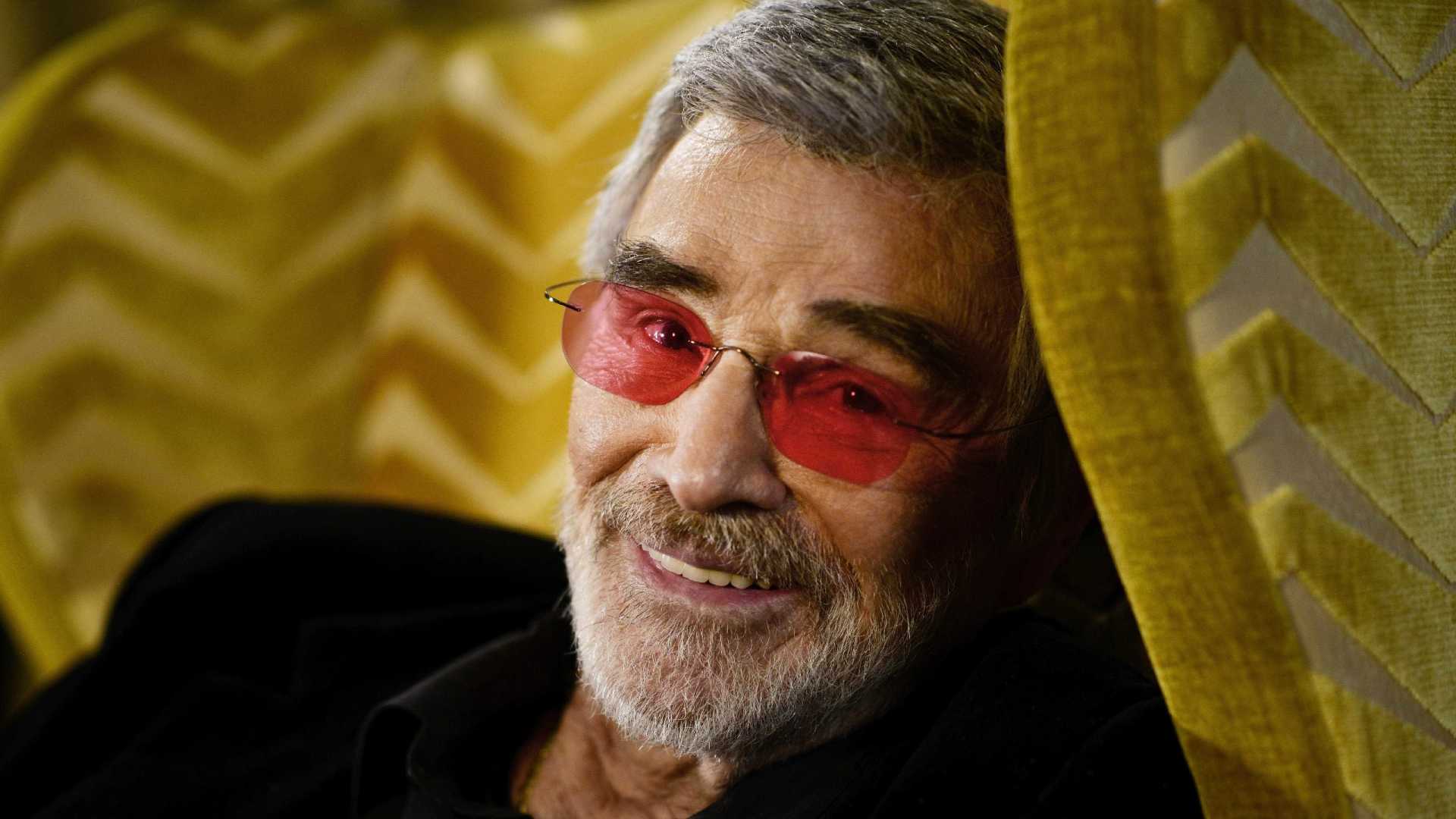 Morre ator Burt Reynolds, vencedor do Globo de Ouro por ‘Boogie Nights’