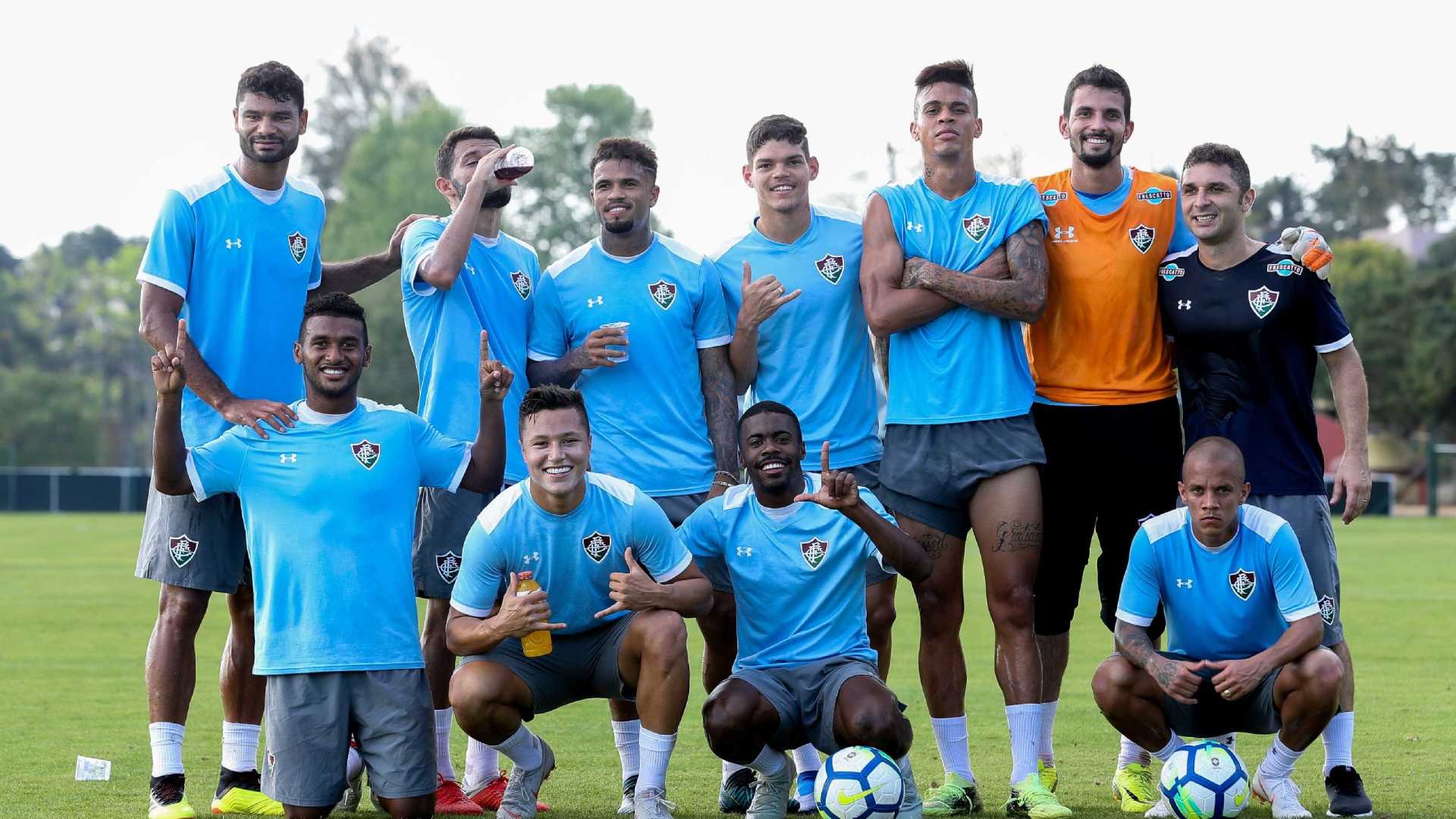 Dois jogos fecham a 26ª rodada do Brasileirão nesta segunda-feira
