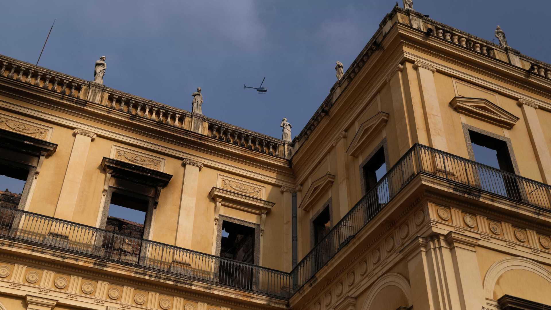 PF indica delegado para apurar incêndio no Museu Nacional