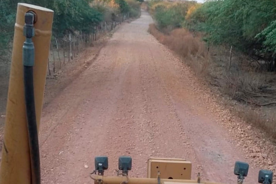 Mais estradas vicinais na zona rural recuperadas pela prefeitura de Mauriti