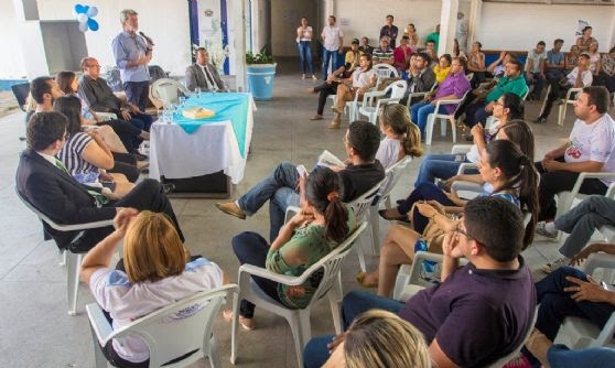 Prefeito Arnon Bezerra entrega equipamentos para Programa Bolsa Família e Conselho Tutelar