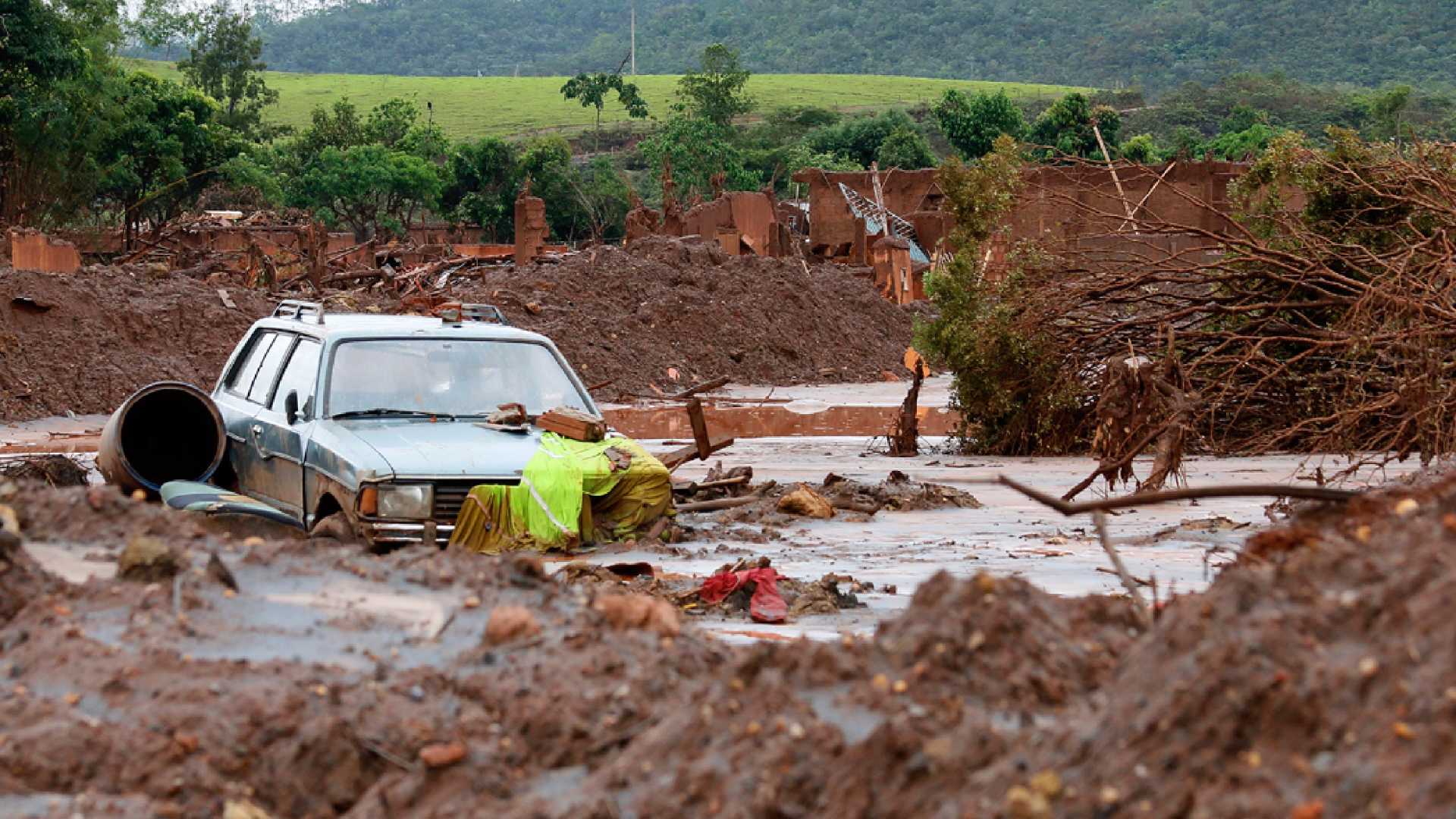 Justiça abre brecha para livrar executivos da Samarco