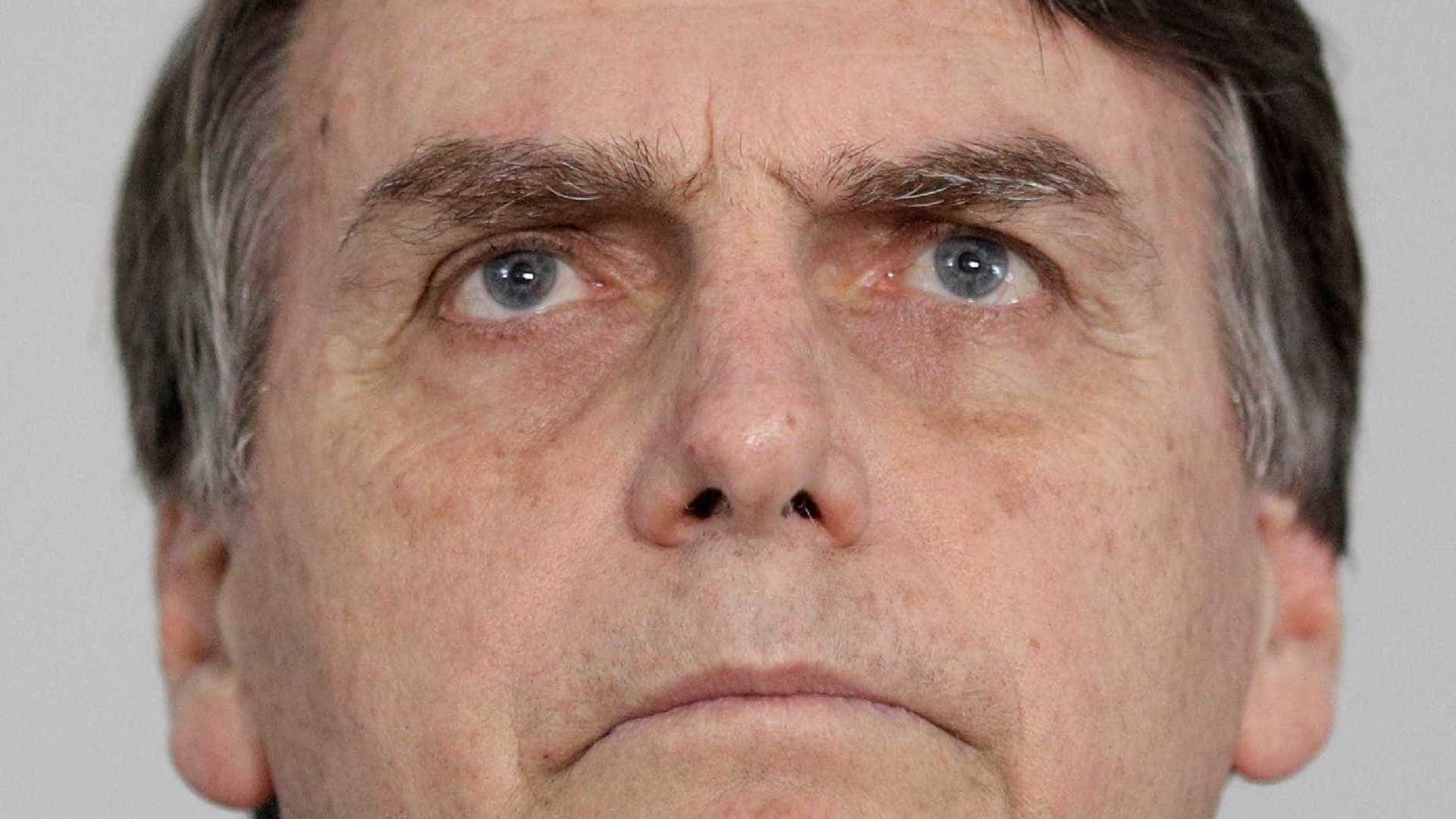 Após reunião, Bolsonaro confirma criação de superministério da Economia