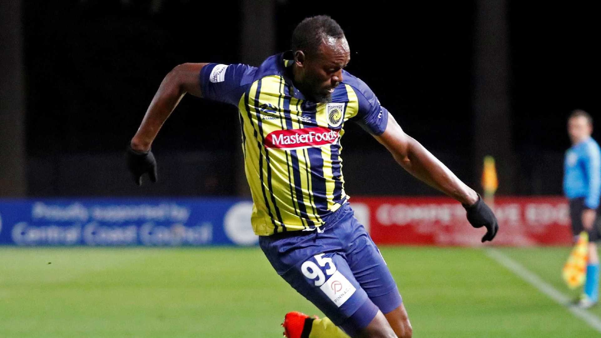 Usain Bolt marca dois gols em estreia como titular em time australiano